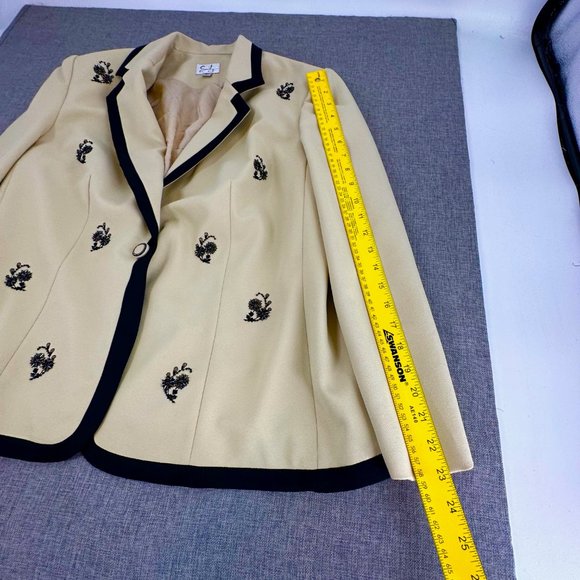 Vintage Emily Blazer Beaded Floral Detail Long Sleeve Button Closure Plus 16W‎ - Picture 6 of 15